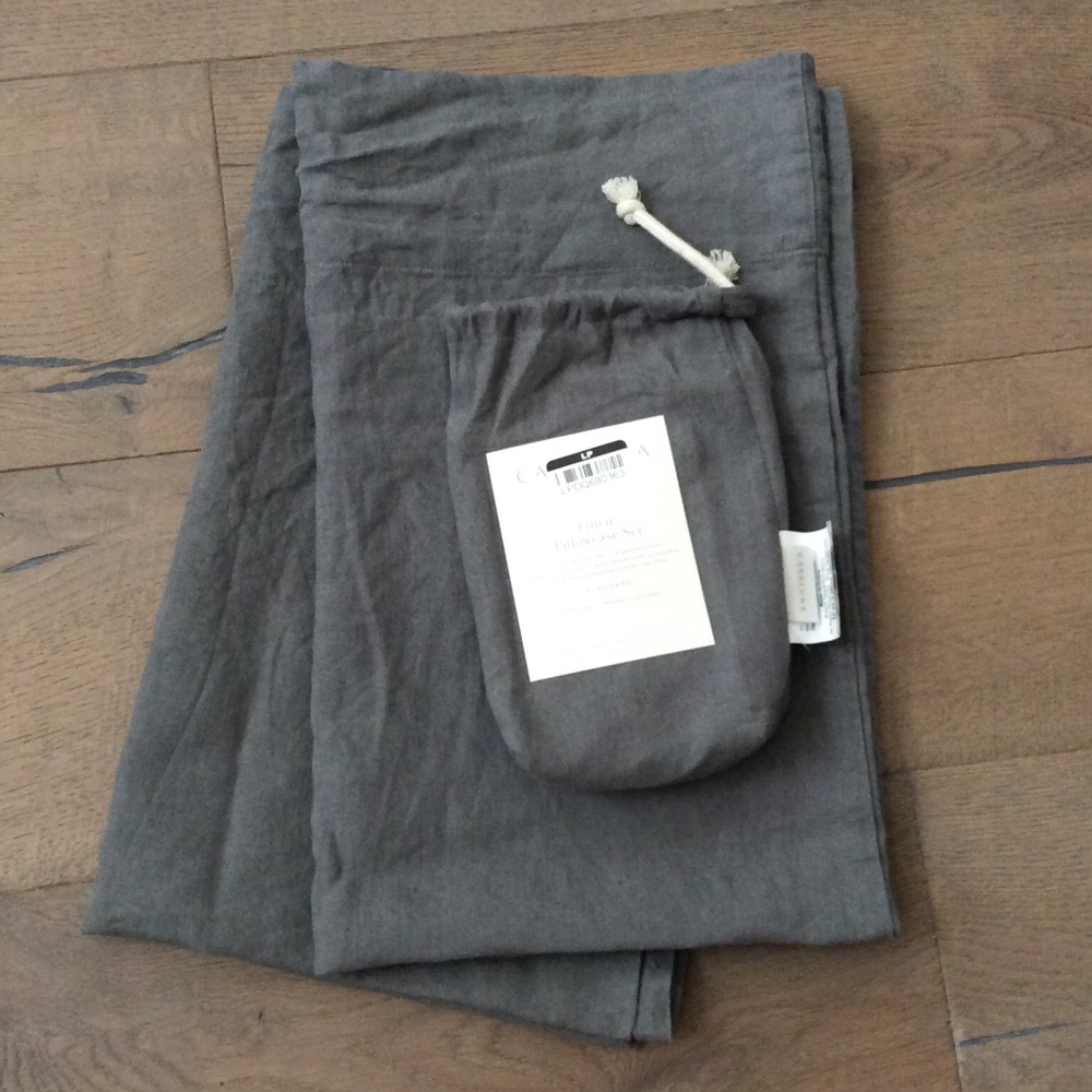 Standard 100% Washed Linen Solid Pillowcase Set Dark Gray - Casaluna - Picture 3 of 9